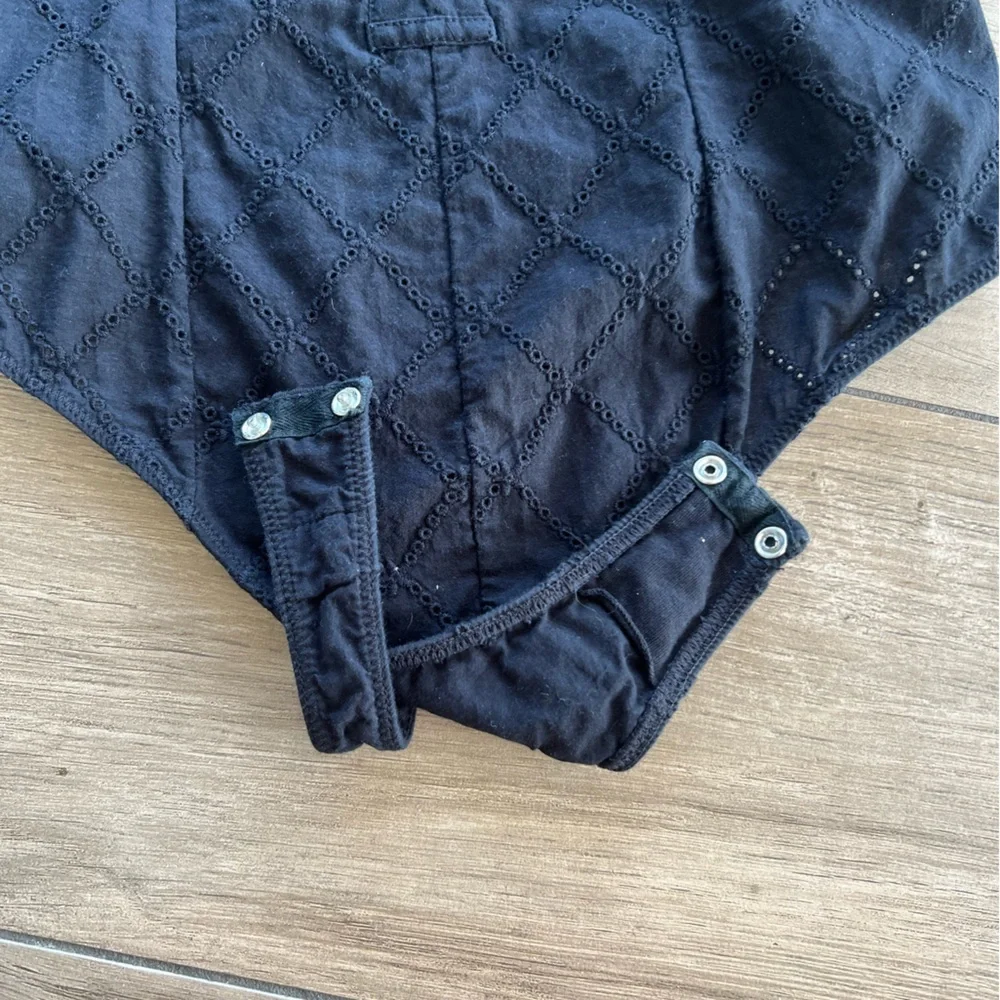 ✨HP✨FREE PEOPLE Make Me Up Lace Up Eyelet Thong Bodysuit Black S